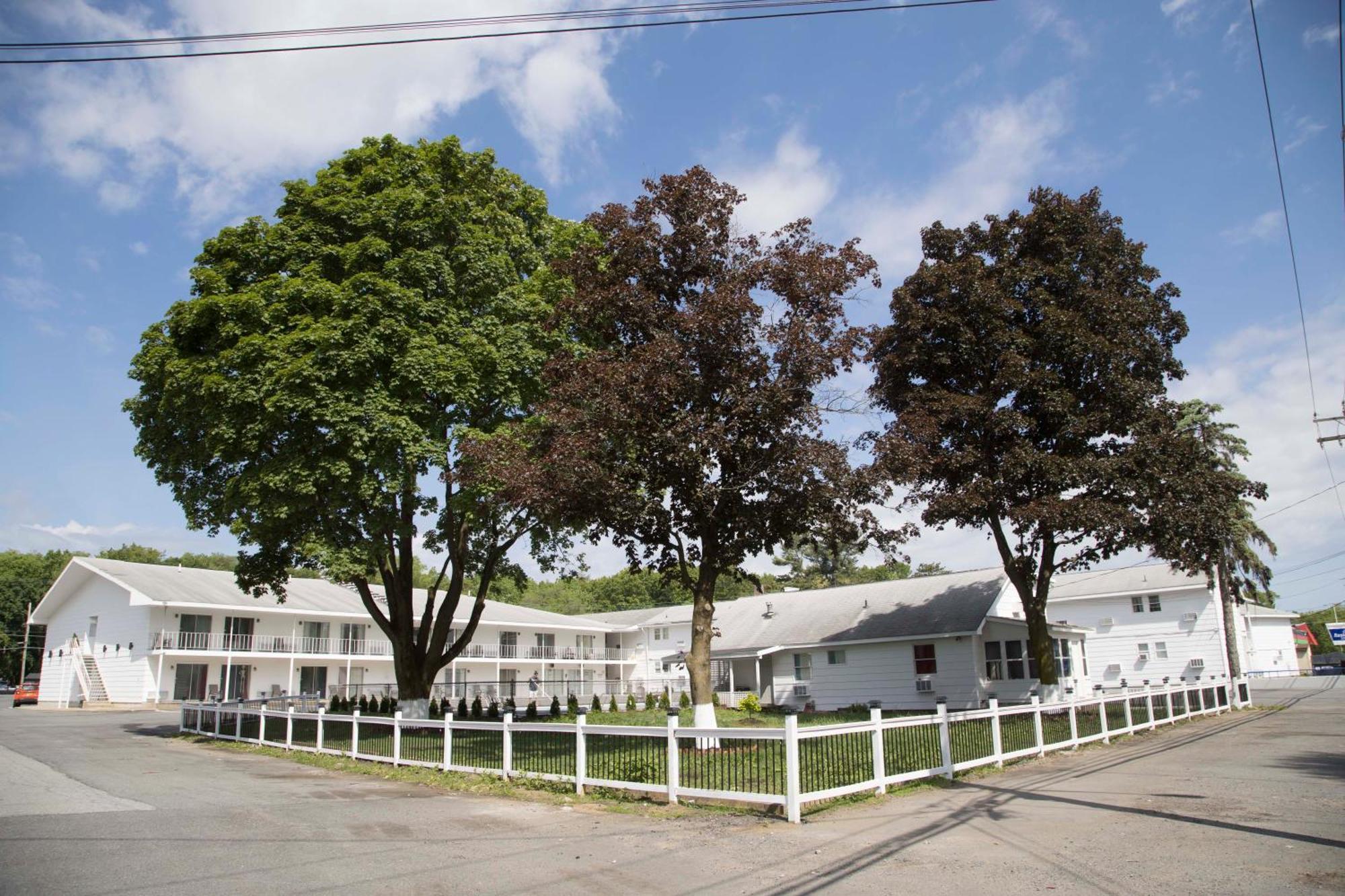 Lake George Residence Llc South Glens Falls Exterior photo